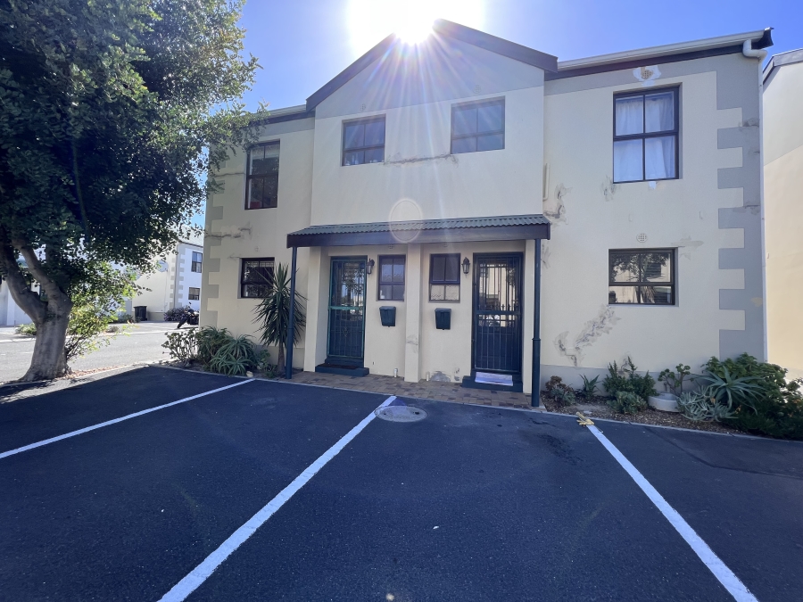 To Let 2 Bedroom Property for Rent in Parklands Western Cape